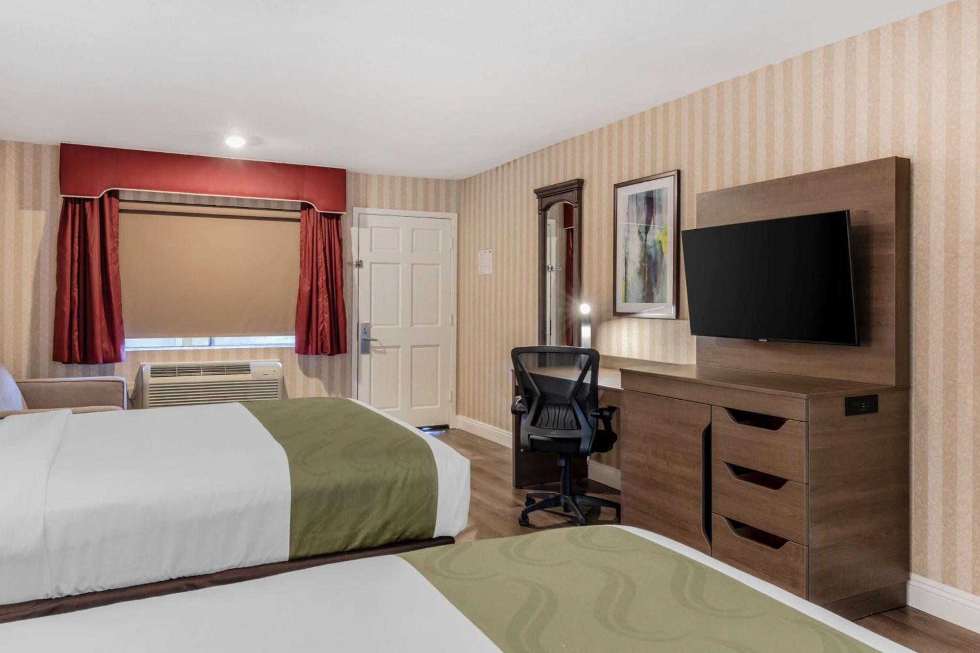 Quality Inn & Suites Anaheim Maingate Екстериор снимка